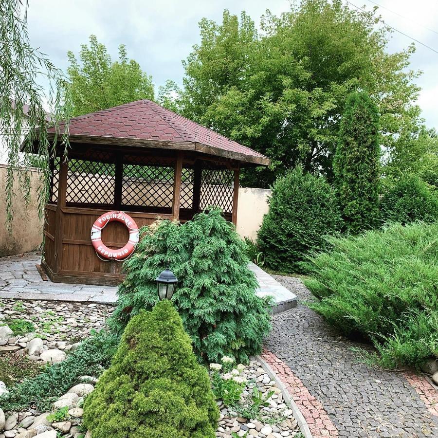 Готель "У Свата" Гришківці Бердичівський Р-Н Hryshkivtsi Dış mekan fotoğraf